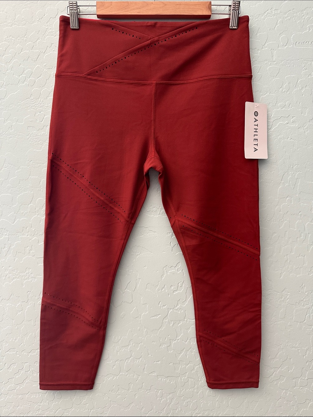 Athleta It’s A Wrap 7/8 Tight